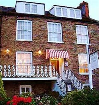 фото отеля Waterloo House Hote Lynton