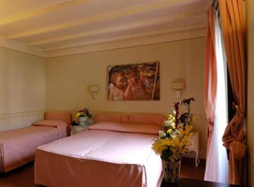 фото отеля Locanda San Barnaba