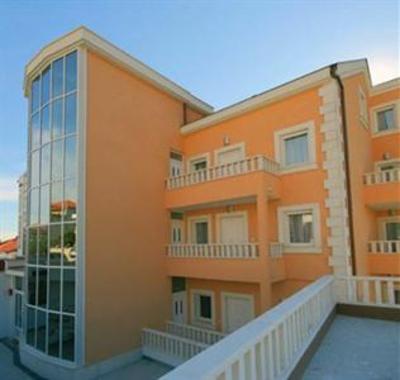 фото отеля Villa Ana Apartments Seget Donji