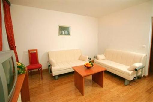 фото отеля Villa Ana Apartments Seget Donji