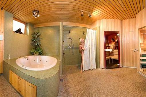 фото отеля Wanderhotel Erika