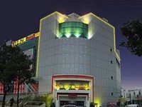 Tongling Huating Business Hotel