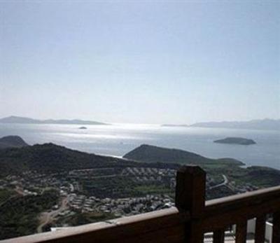 фото отеля Grand Sea View Apartment