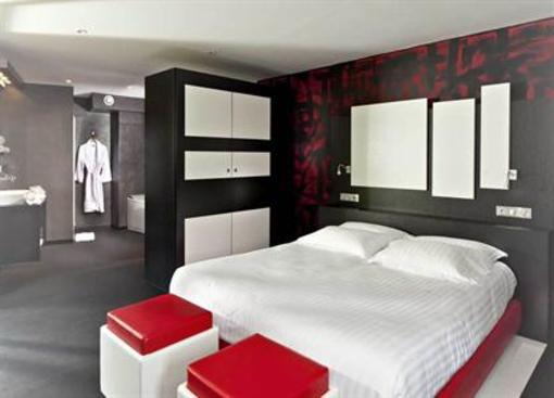 фото отеля Le Moulin De Cambelong Hotel Conques