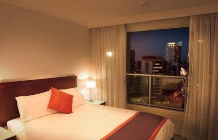 фото отеля Oaks Lexicon Apartment Hotel