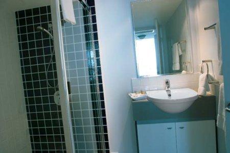 фото отеля Oaks Lexicon Apartment Hotel