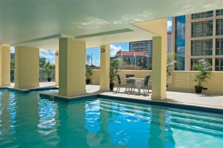 фото отеля Oaks Lexicon Apartment Hotel