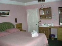 Lodgehill Hotel