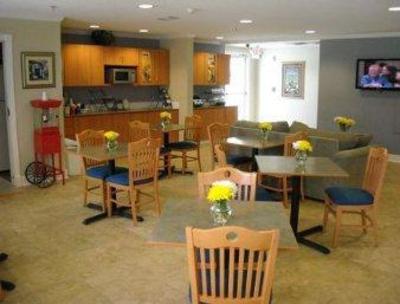 фото отеля Microtel Inn & Suites Hammond Ponchatoula