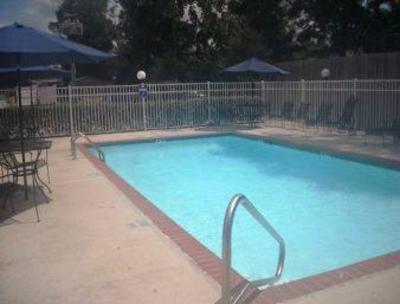 фото отеля Microtel Inn & Suites Hammond Ponchatoula