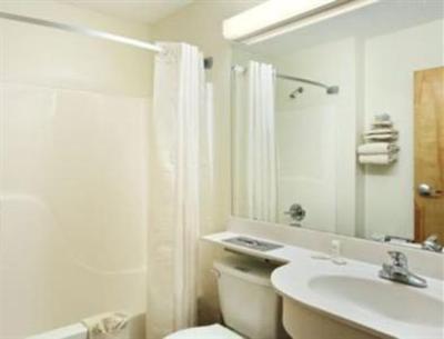 фото отеля Microtel Inn & Suites Hammond Ponchatoula