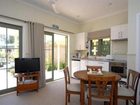 фото отеля Clive Colonial Cottages
