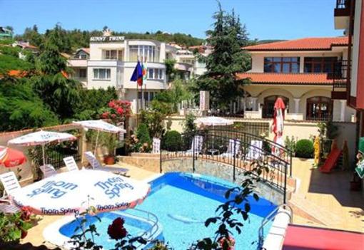 фото отеля Family Hotel Breza