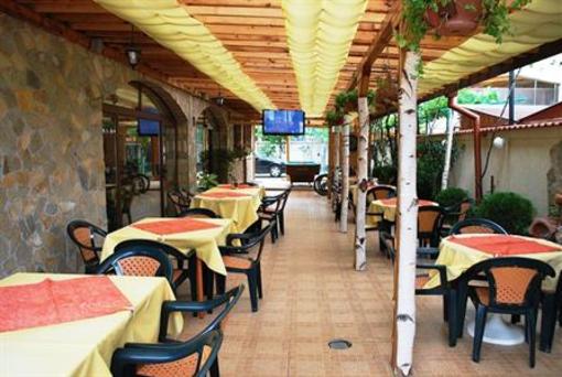 фото отеля Family Hotel Breza