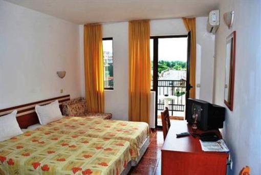 фото отеля Family Hotel Breza