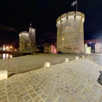 фото отеля Hotel LR La Rochelle