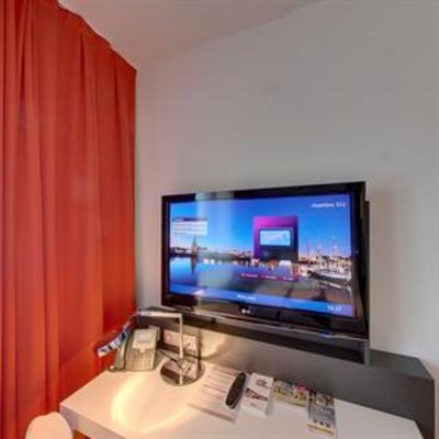 фото отеля Hotel LR La Rochelle
