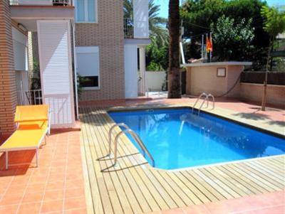 фото отеля Apartamentos Caru Castelldefels