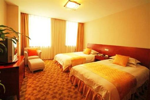 фото отеля Peace Hotel