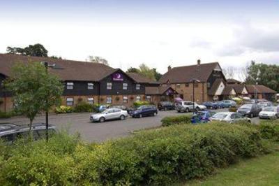 фото отеля Premier Inn Leybourne Maidstone