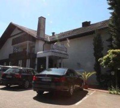 фото отеля Chalet Hotel Gruning Bad Bevensen