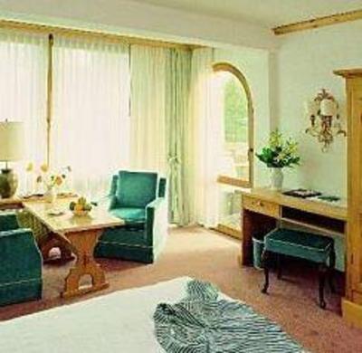 фото отеля Chalet Hotel Gruning Bad Bevensen