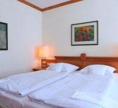 фото отеля Chalet Hotel Gruning Bad Bevensen
