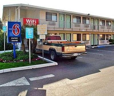 фото отеля Motel 6 Santa Barbara Goleta
