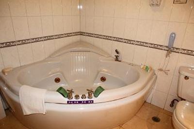 фото отеля Miracle Island Express Hotel