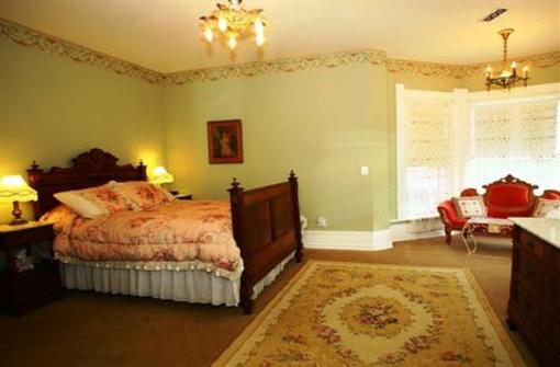 фото отеля Edgar Olin House Bed and Breakfast