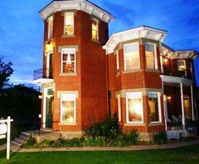 фото отеля Edgar Olin House Bed and Breakfast