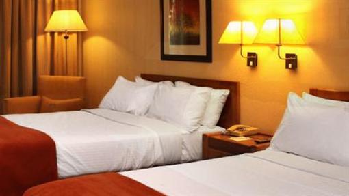 фото отеля Garden Court Polokwane