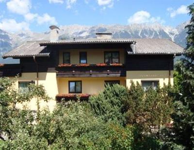 фото отеля Friedl Pension Innsbruck