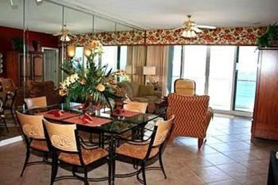 фото отеля Sterling Sands Resort Destin
