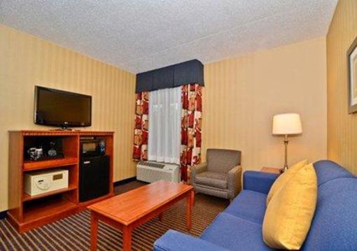 фото отеля Comfort Inn & Suites Alexandria