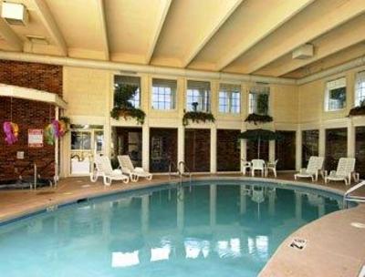 фото отеля Travelodge Iowa City
