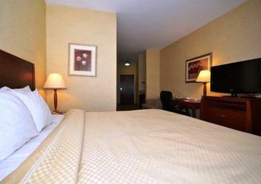 фото отеля Comfort Suites Elkhart