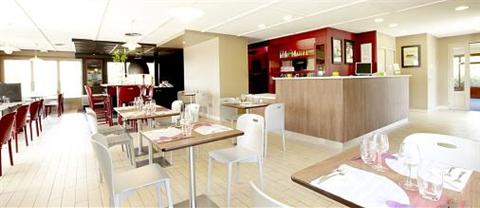 фото отеля Campanile Hotel Salon-de-Provence
