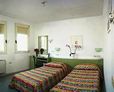 фото отеля Kristal Hotel Campi Bisenzio