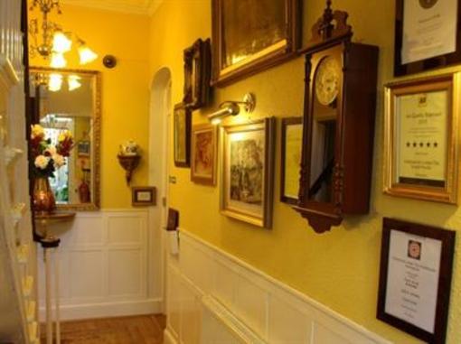 фото отеля Greenwood Lodge City Guest House