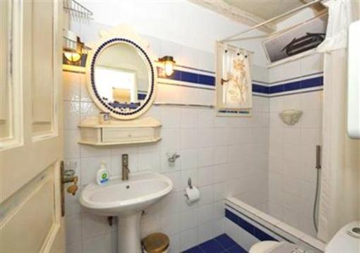 фото отеля Krotiri Bay Hotel Parikia