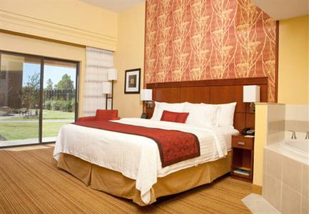 фото отеля Courtyard by Marriott Norman