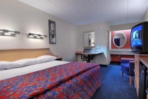фото отеля Red Roof Inn Chapel Hill