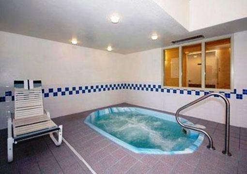 фото отеля Comfort Suites Bloomington Normal