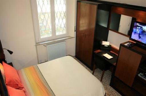 фото отеля Bed & Breakfast Michele Guesthouse Pisa