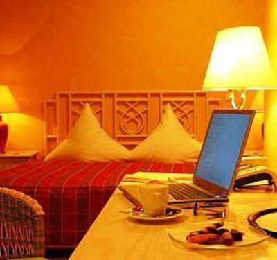 фото отеля Campus Garden Businesshotel