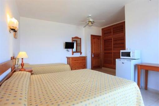 фото отеля Roca Bella Hotel Formentera
