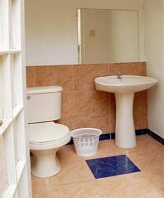 фото отеля Hostal Rio Amazonas Plaza Italia