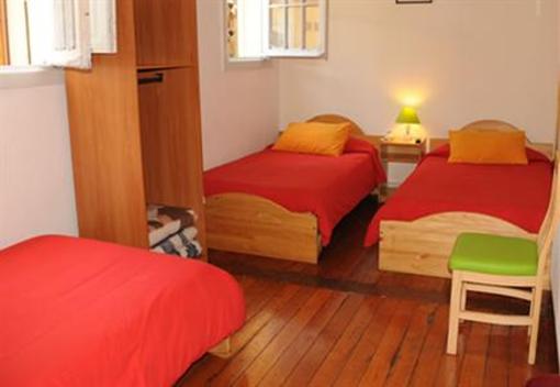 фото отеля Hostal Rio Amazonas Plaza Italia