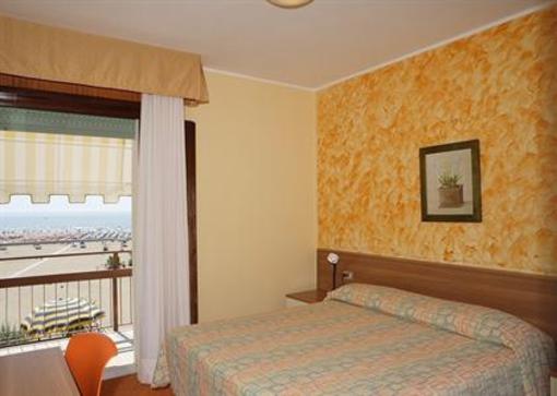 фото отеля Hotel Verona Caorle